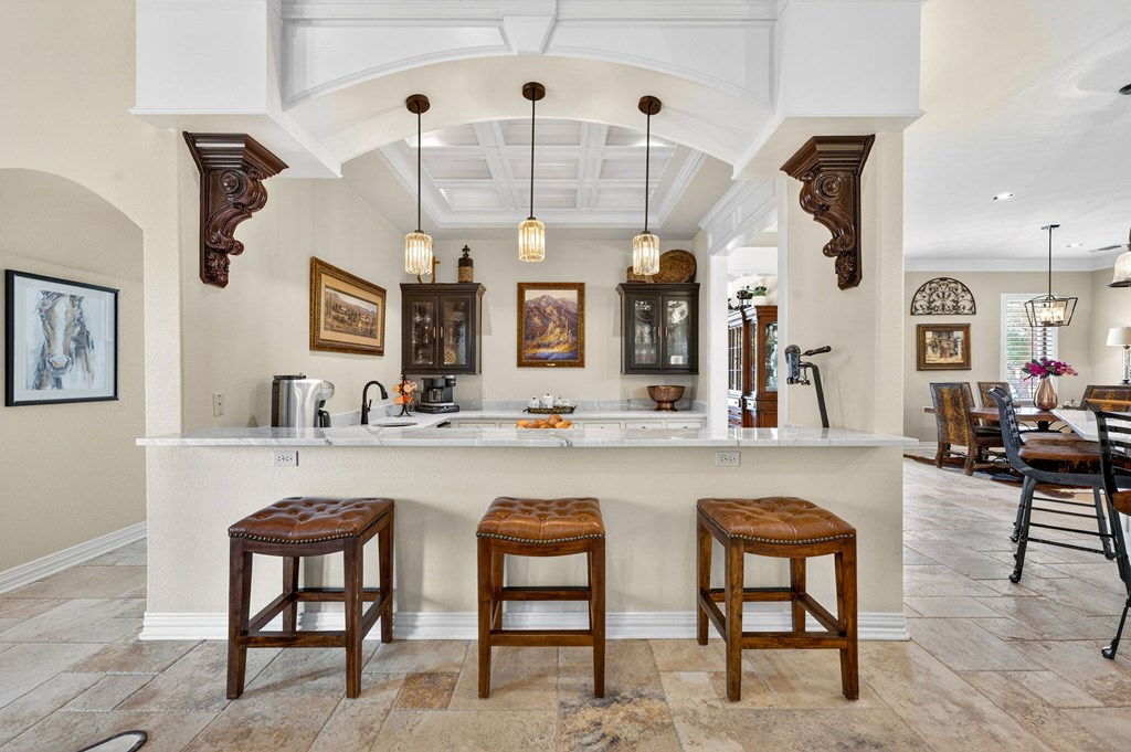 4113 Mockingbird Lane