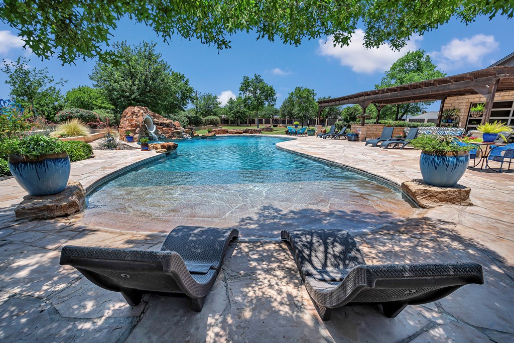 4113 Mockingbird Lane