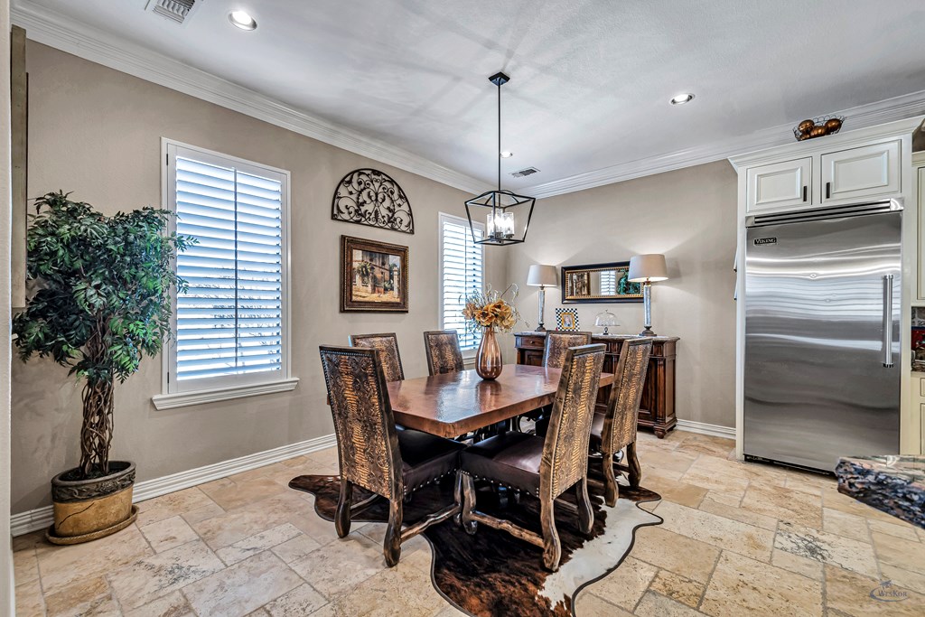 4113 Mockingbird Lane