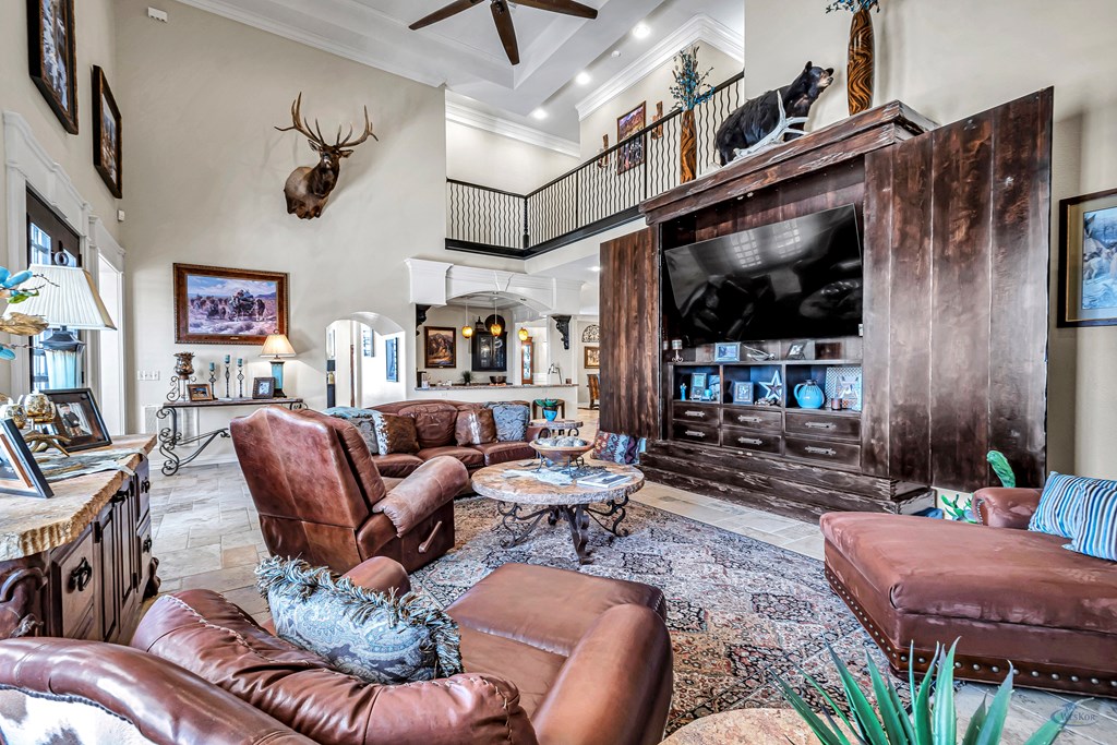 4113 Mockingbird Lane