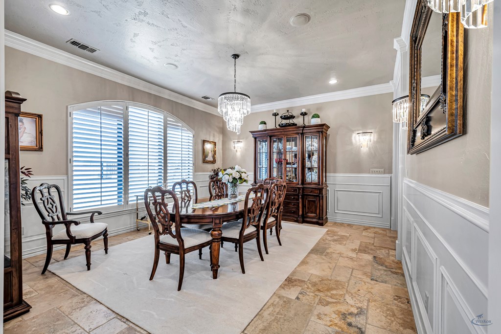 4113 Mockingbird Lane