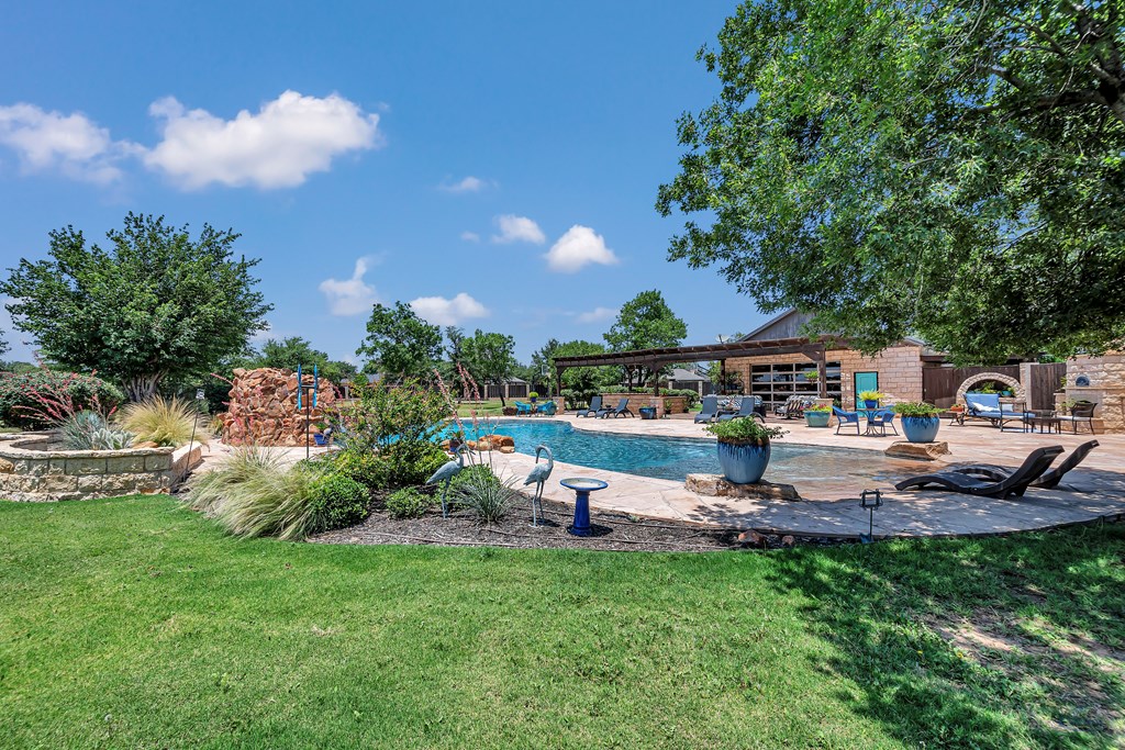4113 Mockingbird Lane