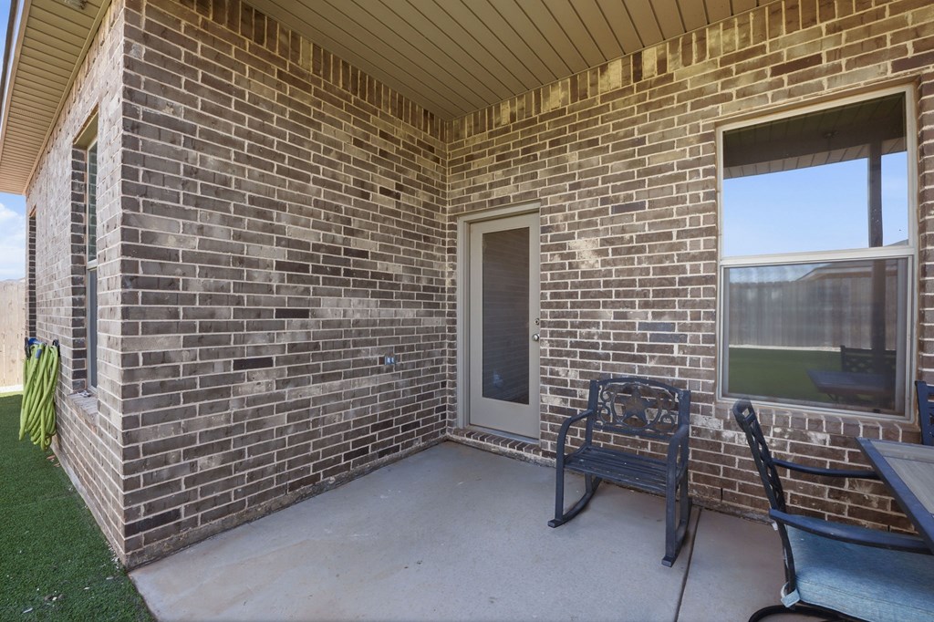 2721 Longfellow Rd