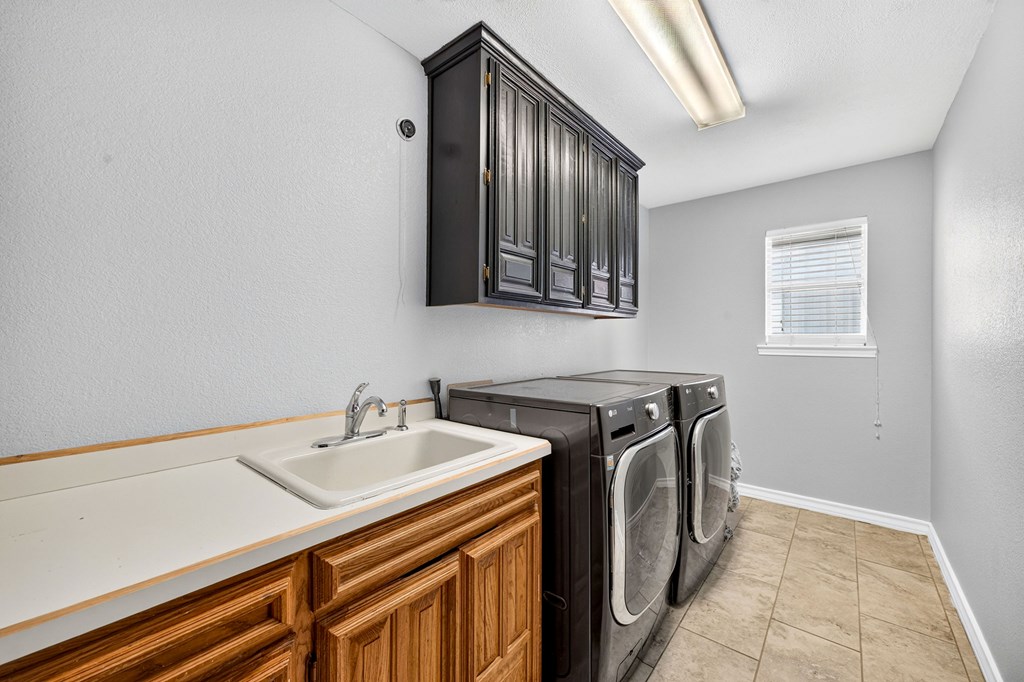 4125 Fox Hollow Court
