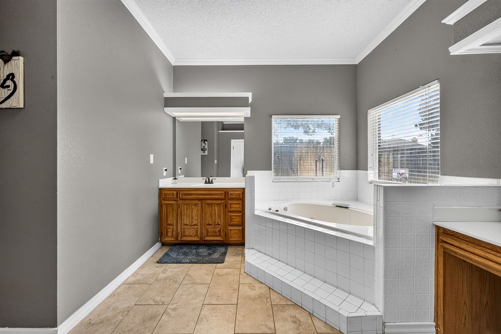 4125 Fox Hollow Court