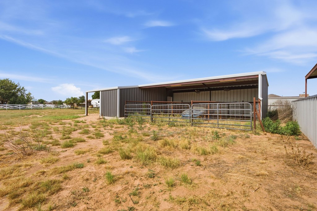3103 S County Rd 1068