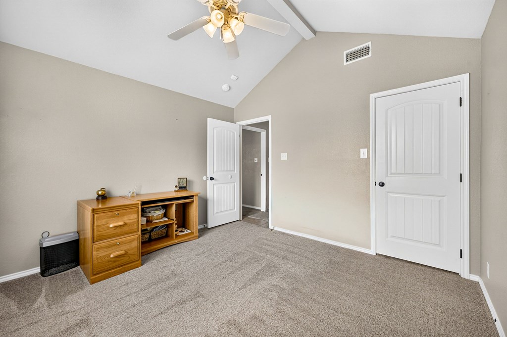 3103 S County Rd 1068