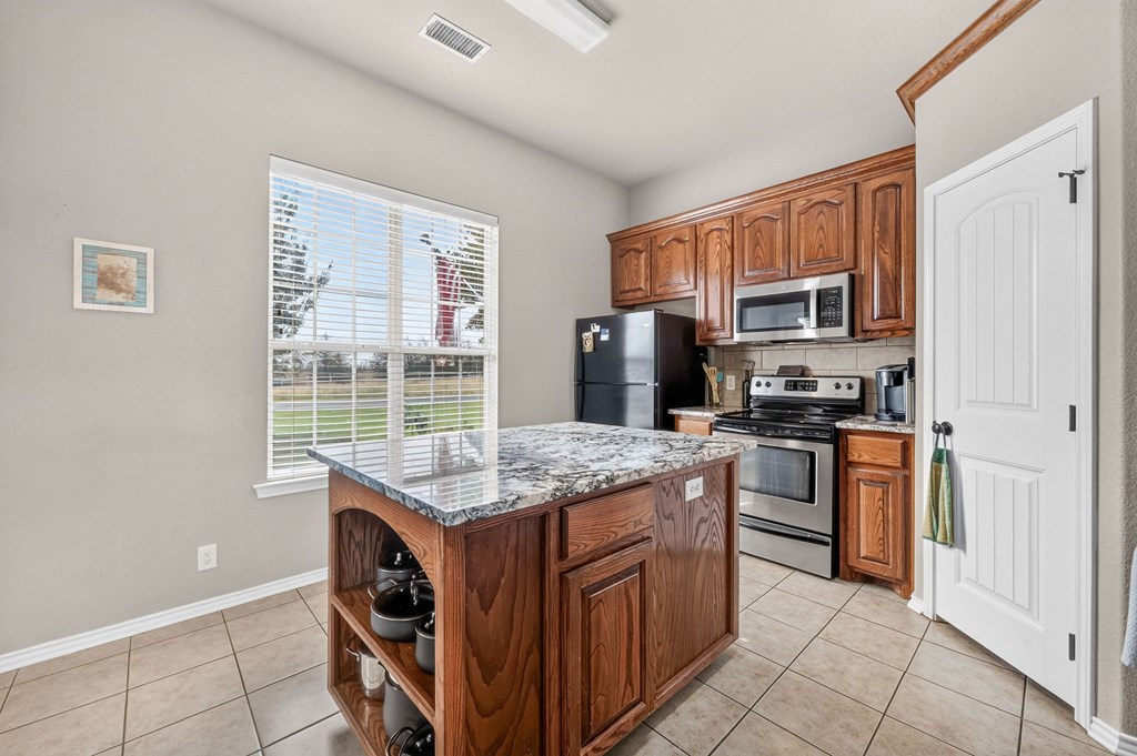 3103 S County Rd 1068