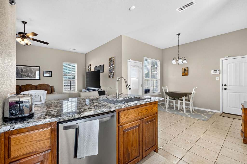 3103 S County Rd 1068