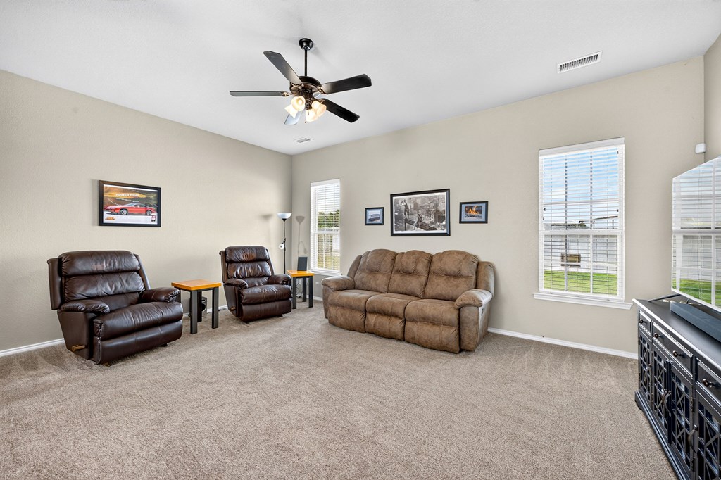 3103 S County Rd 1068