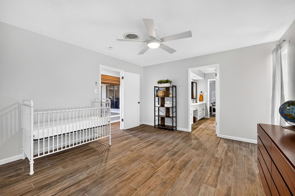 907 Pine Court