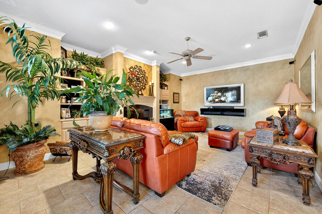 4609 Breezeway Court