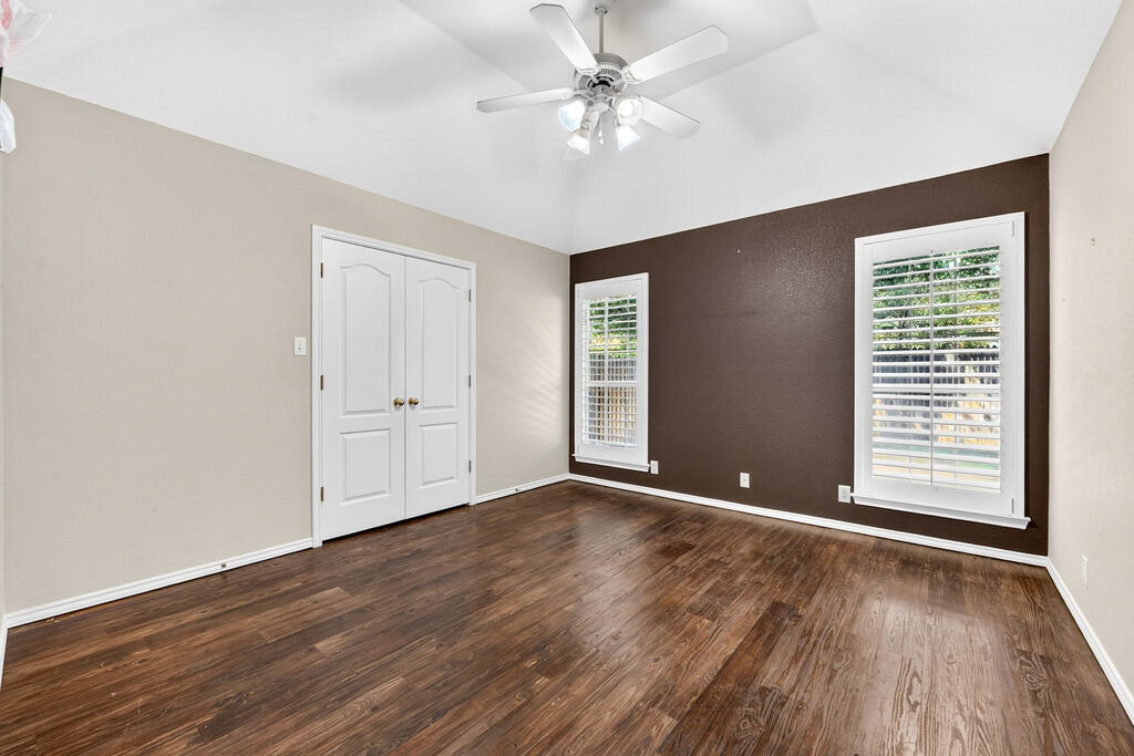 4609 Breezeway Court