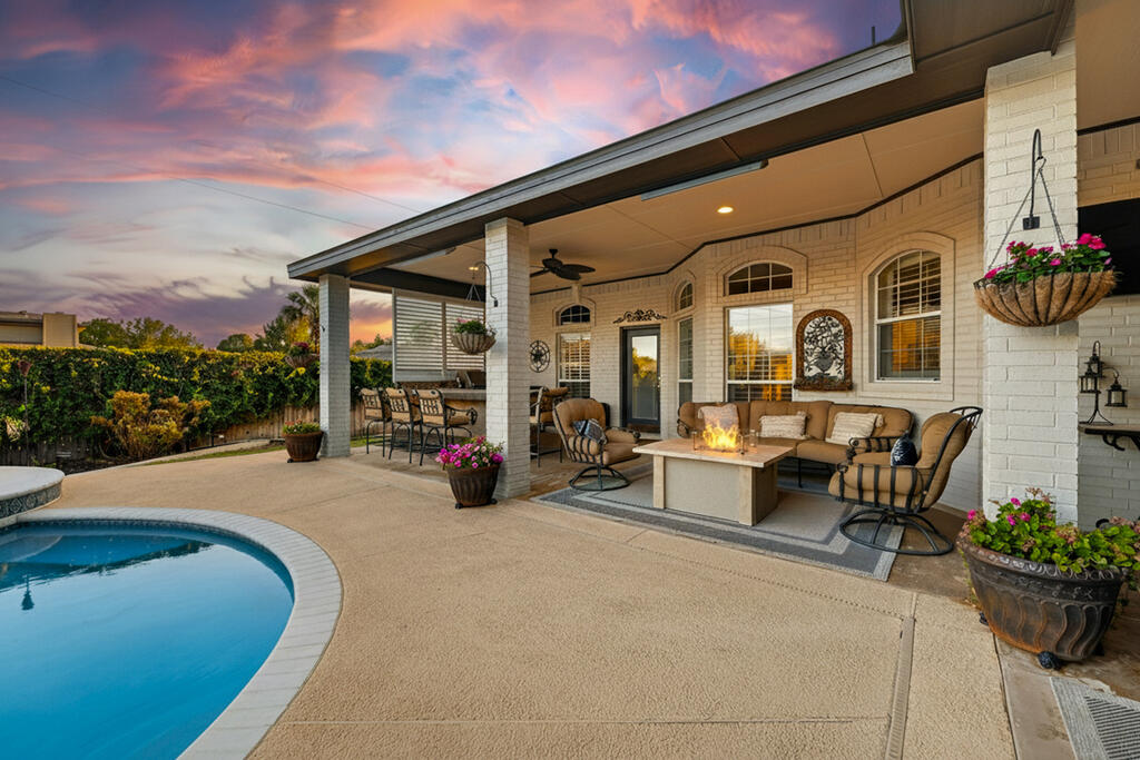 4609 Breezeway Court