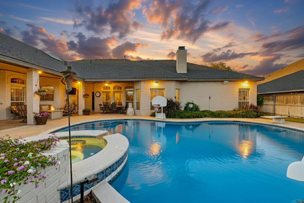 4609 Breezeway Court