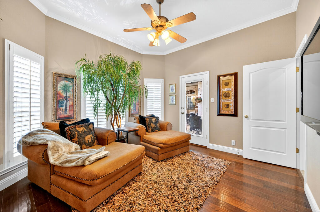 4609 Breezeway Court