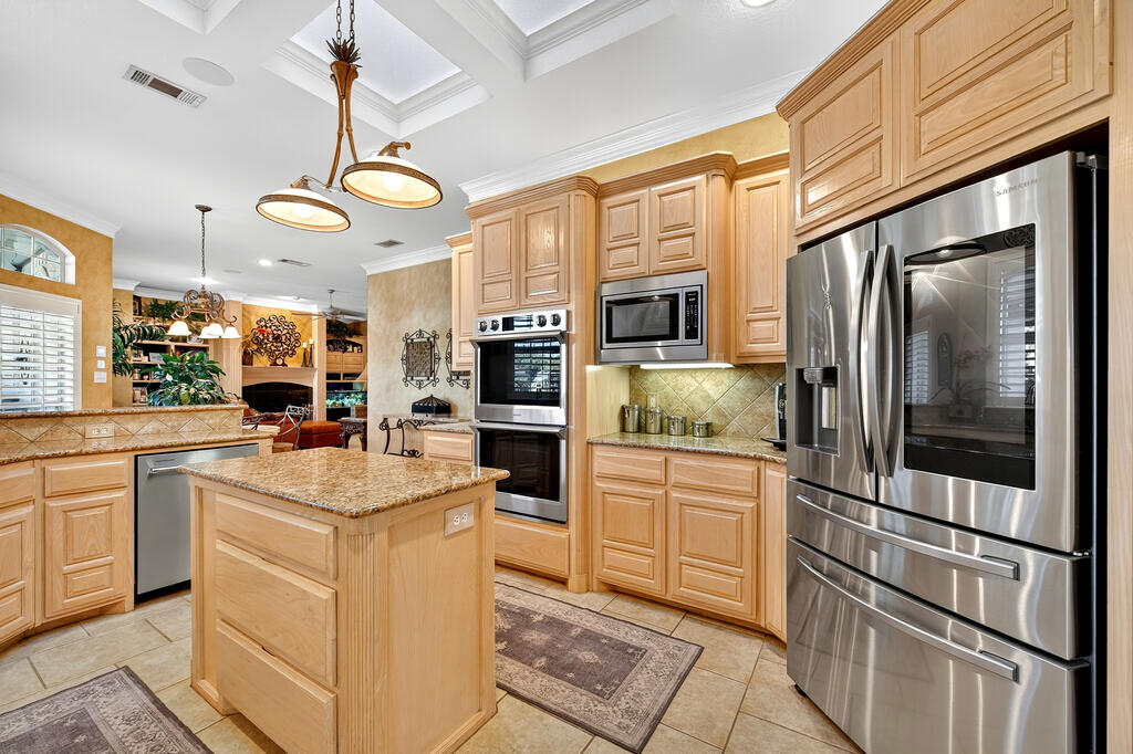4609 Breezeway Court