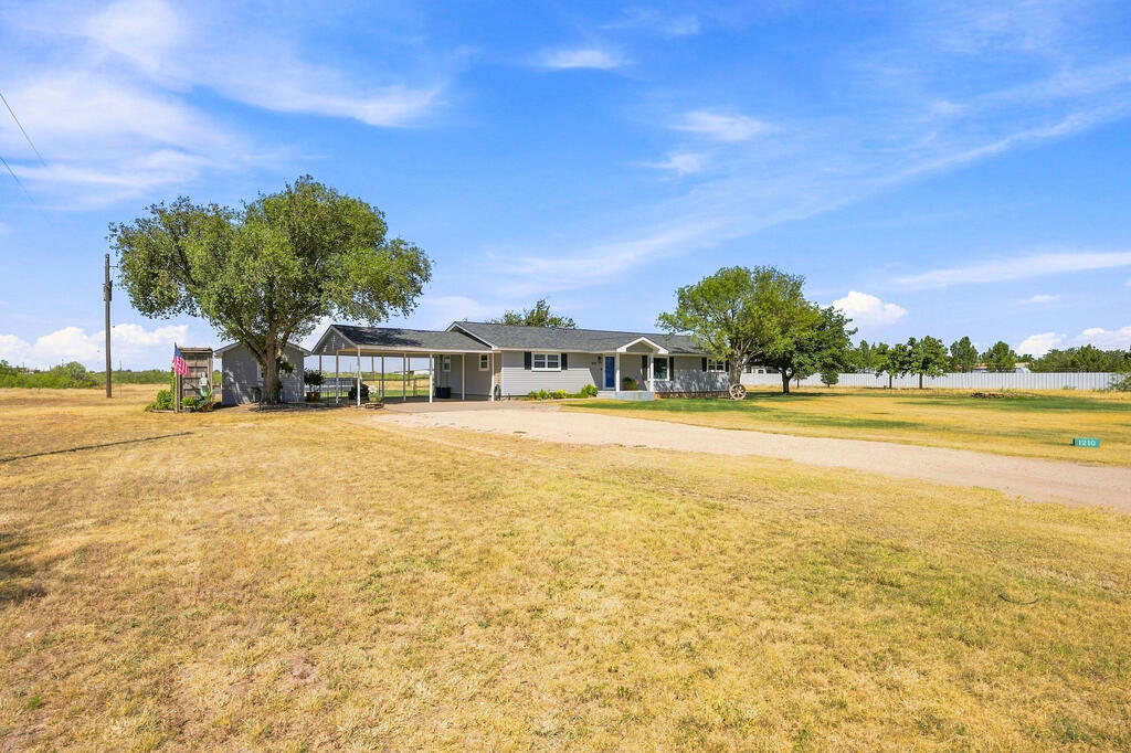 1210 S County Rd 1083