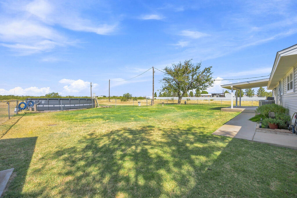 1210 S County Rd 1083