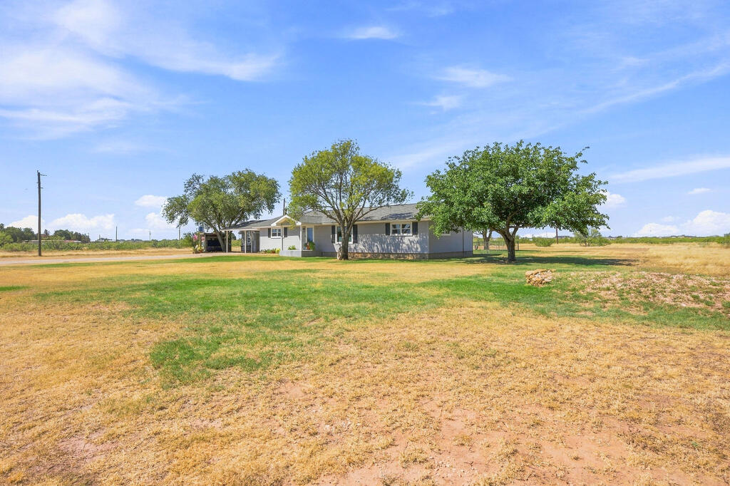 1210 S County Rd 1083