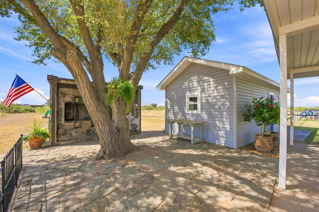 1210 S County Rd 1083