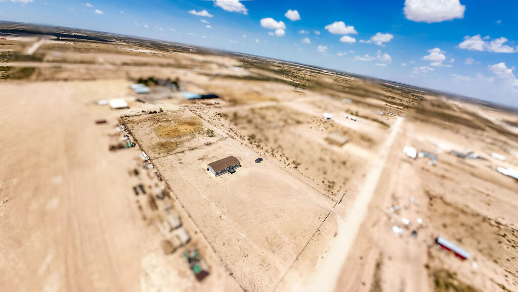 21810 S County Road 1186