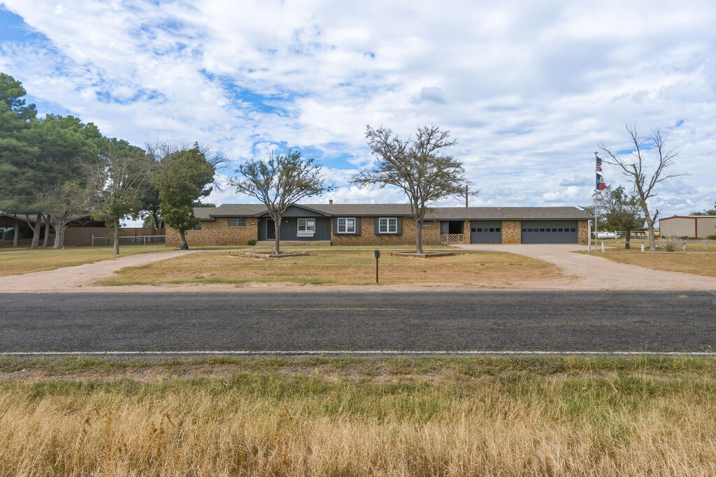 5801 E County Rd 110