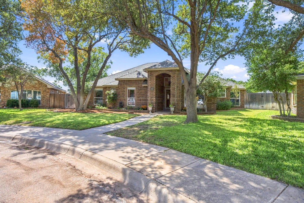 4903 Fields Place