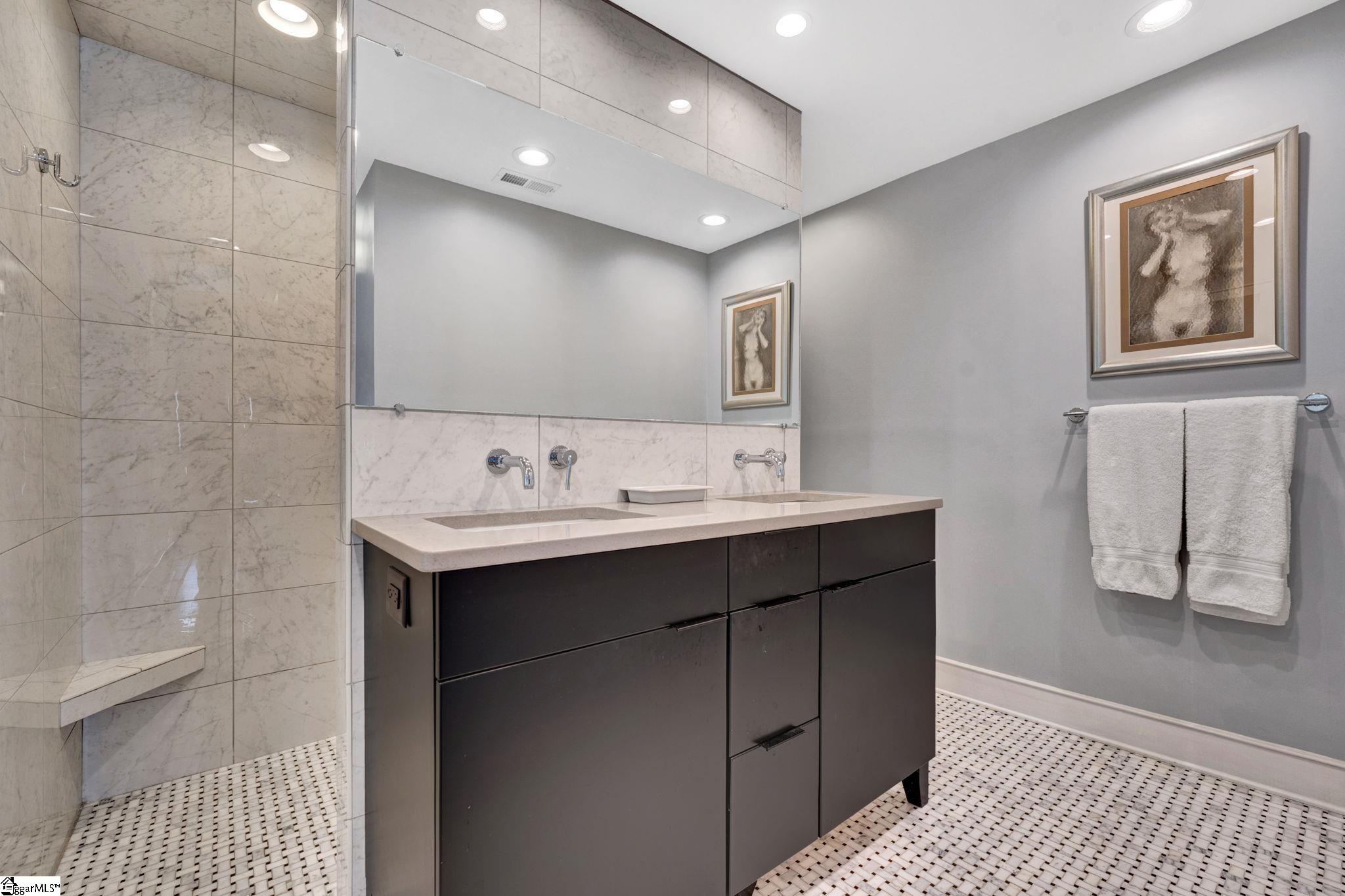 405 Oakland Avenue # 101