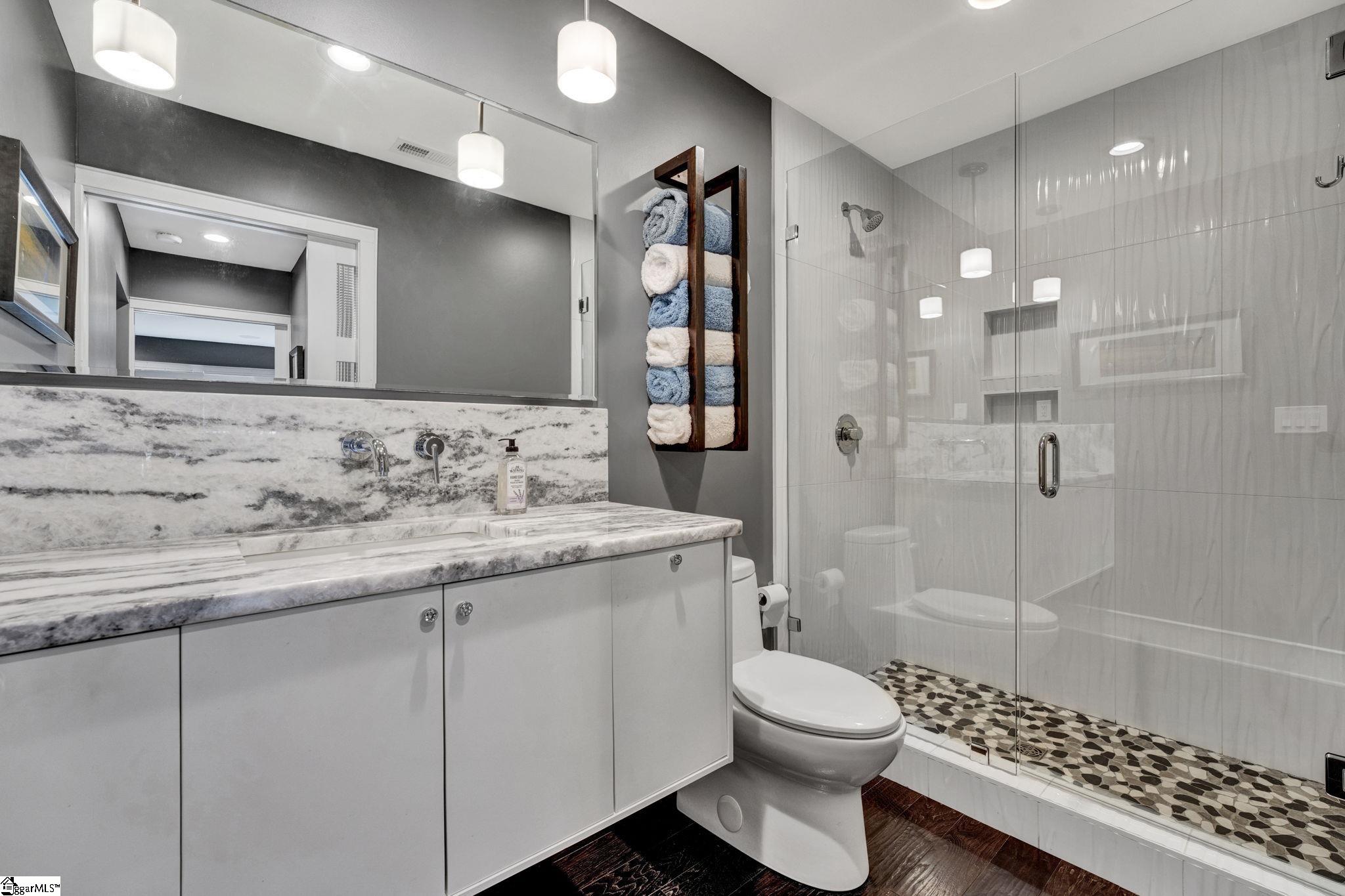 405 Oakland Avenue # 101
