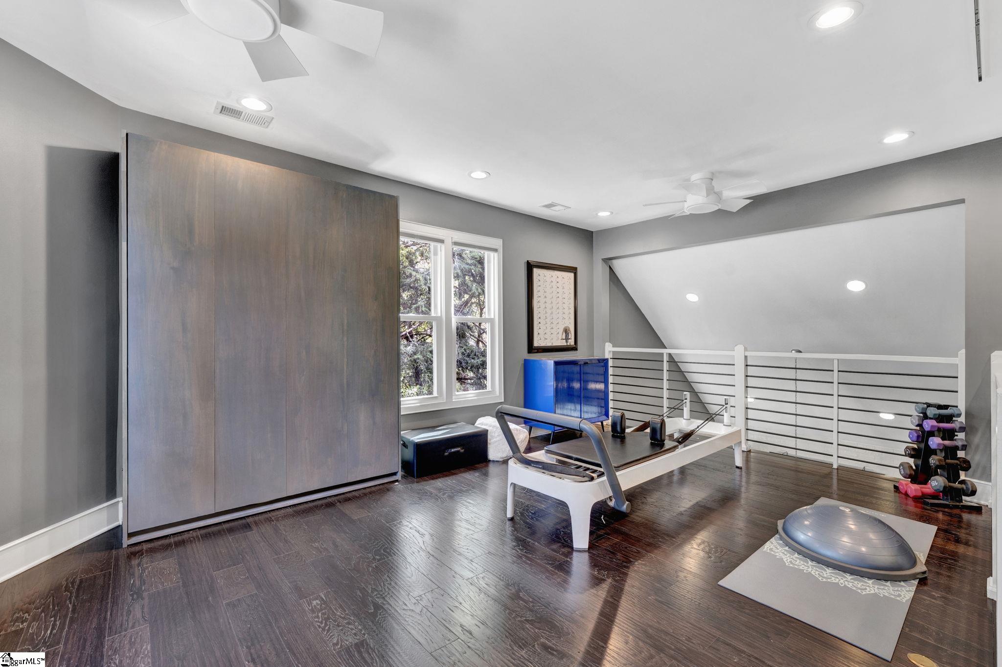 405 Oakland Avenue # 101