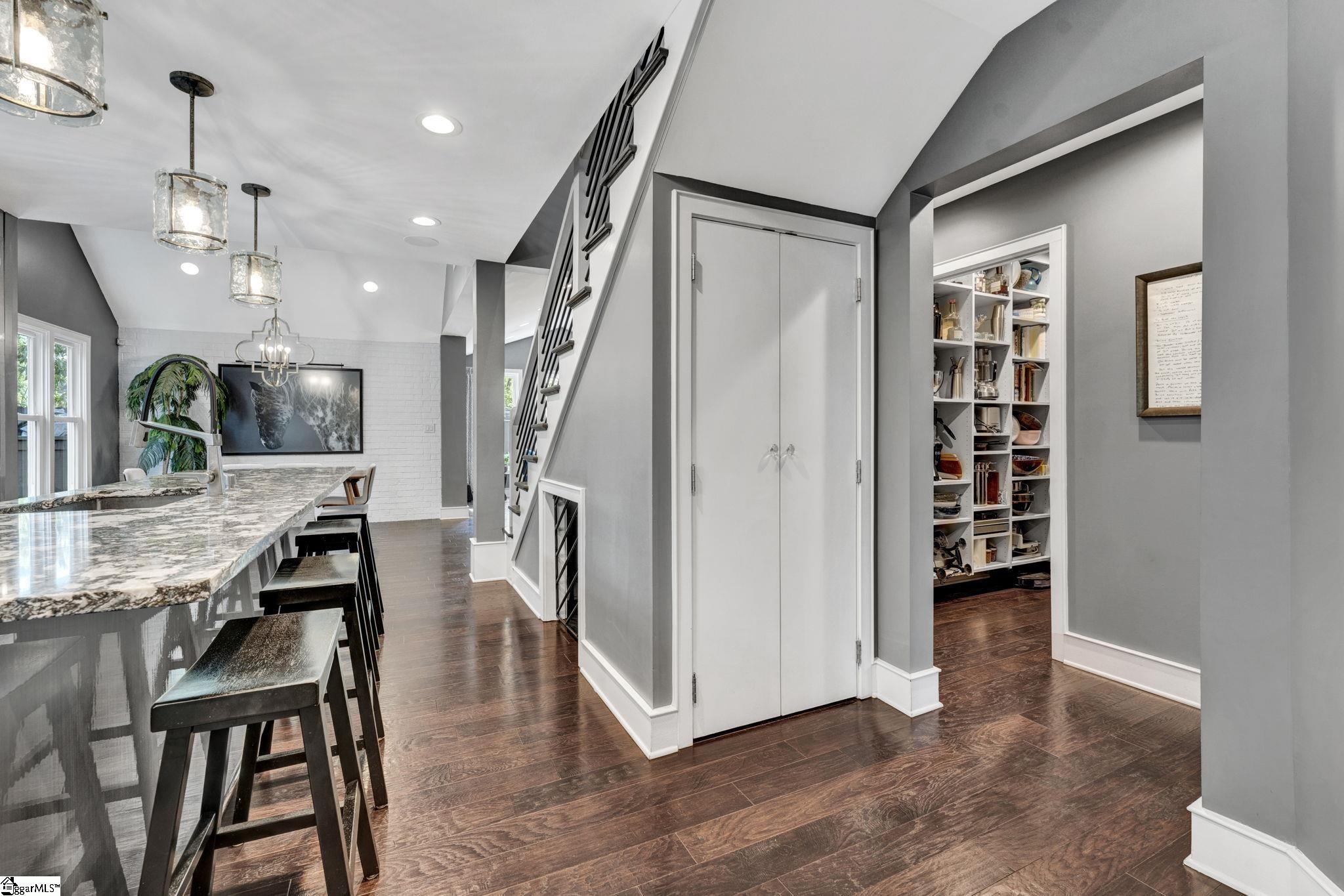 405 Oakland Avenue # 101