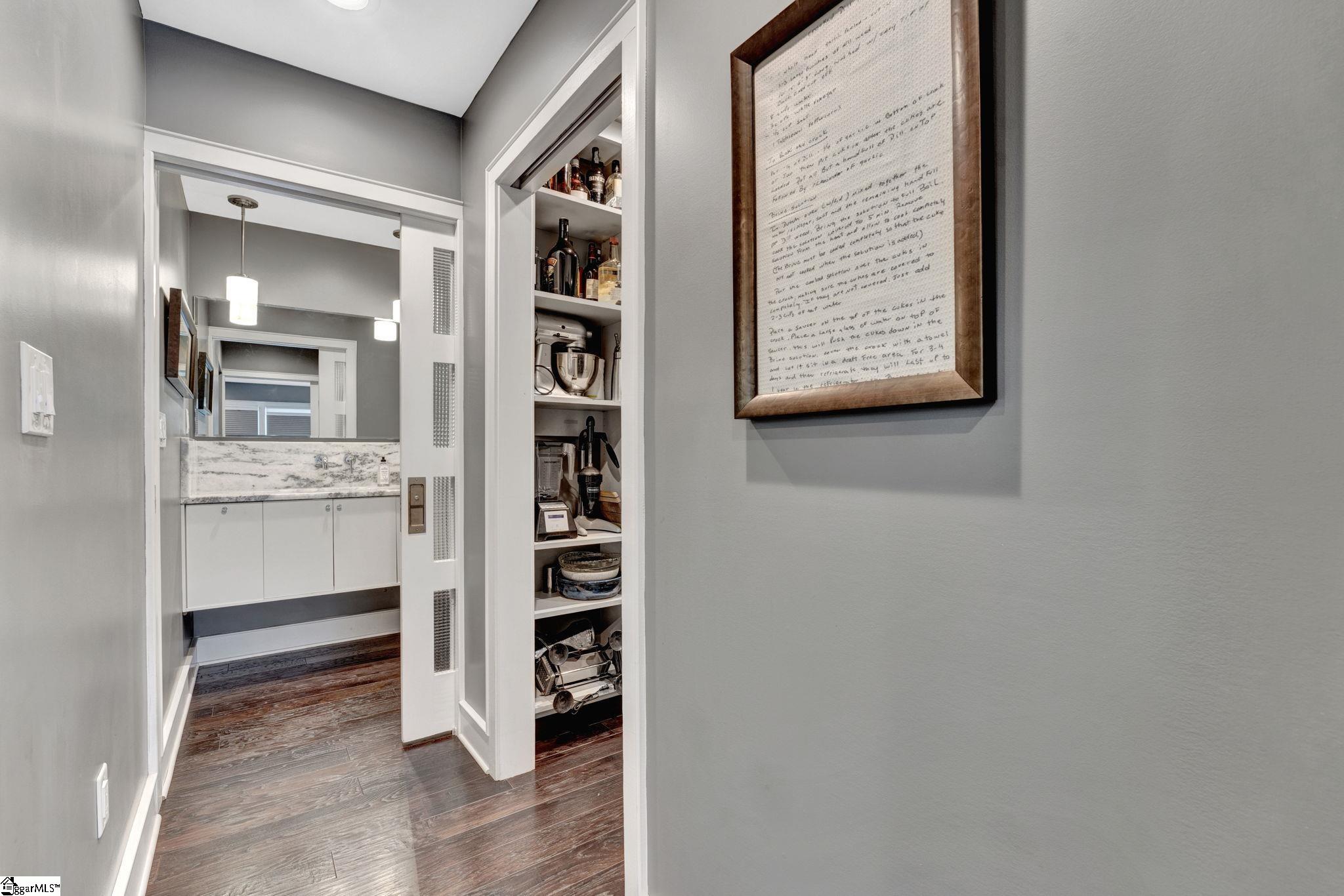 405 Oakland Avenue # 101