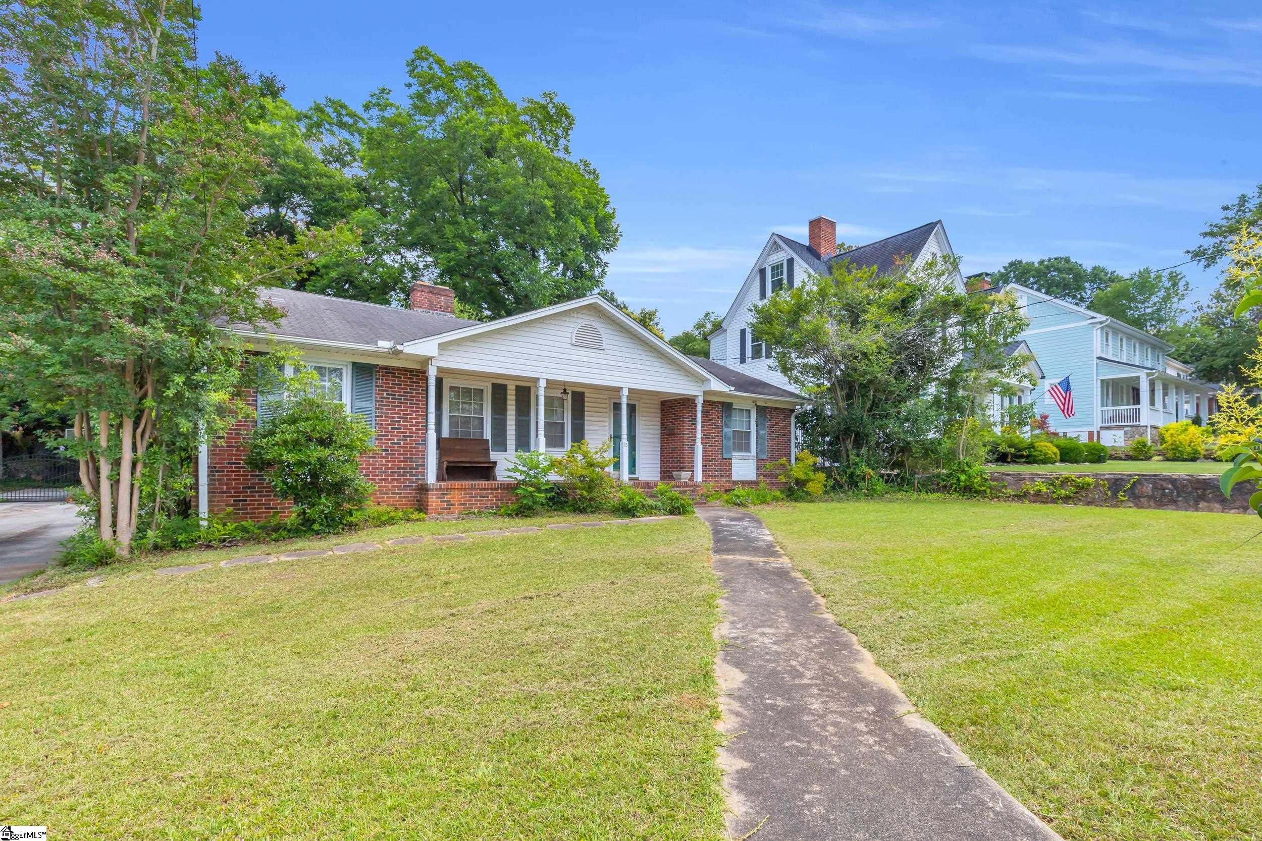 15 Jones Avenue