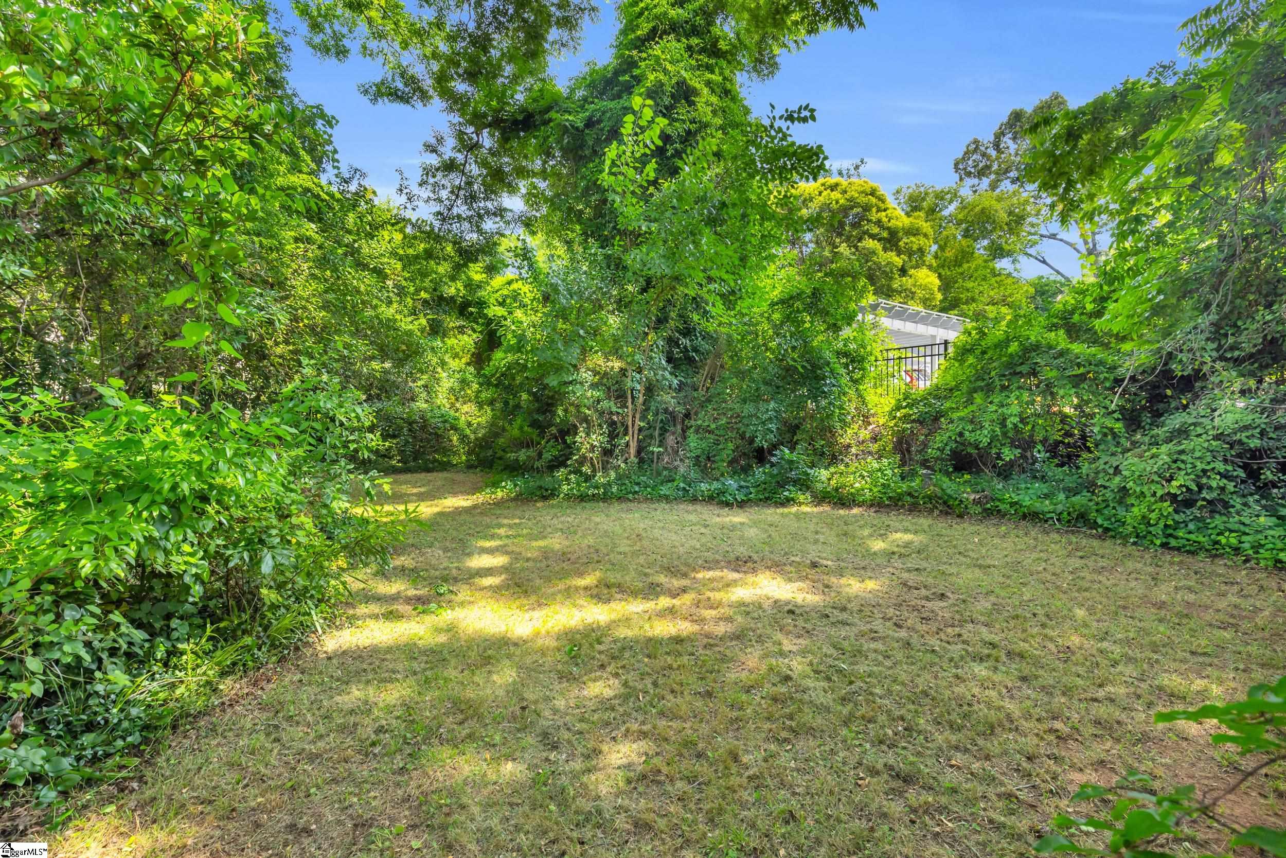 15 Jones Avenue