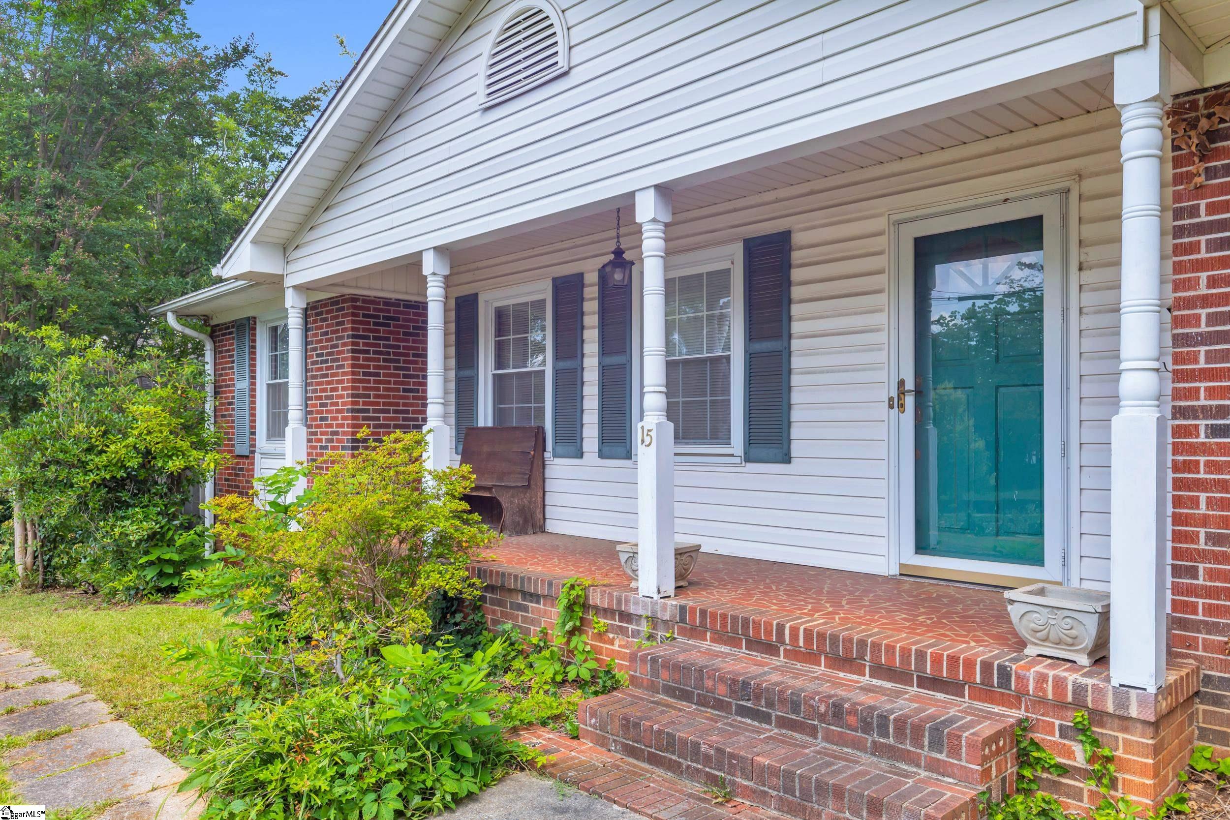 15 Jones Avenue