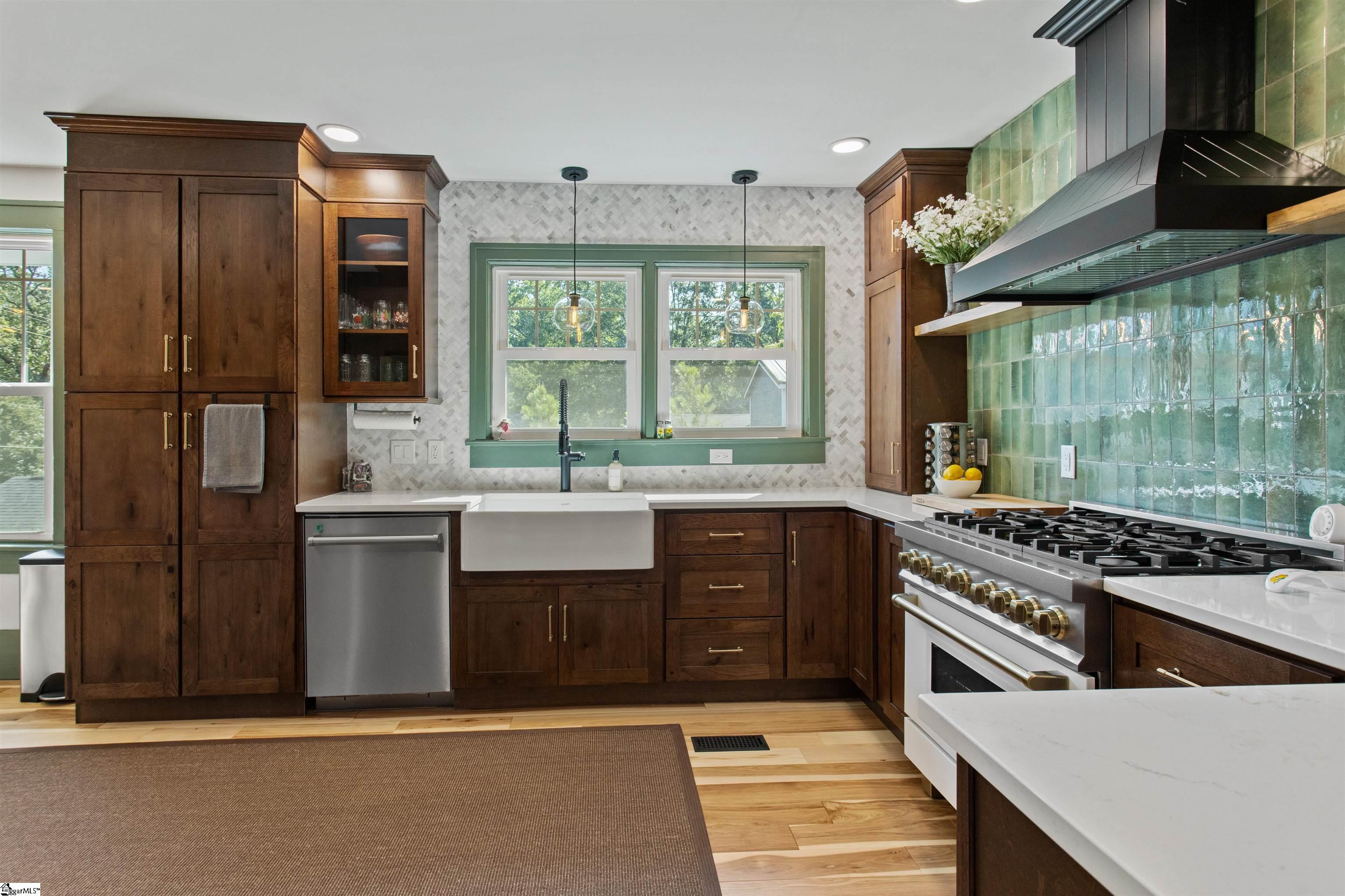 303 Haviland Avenue