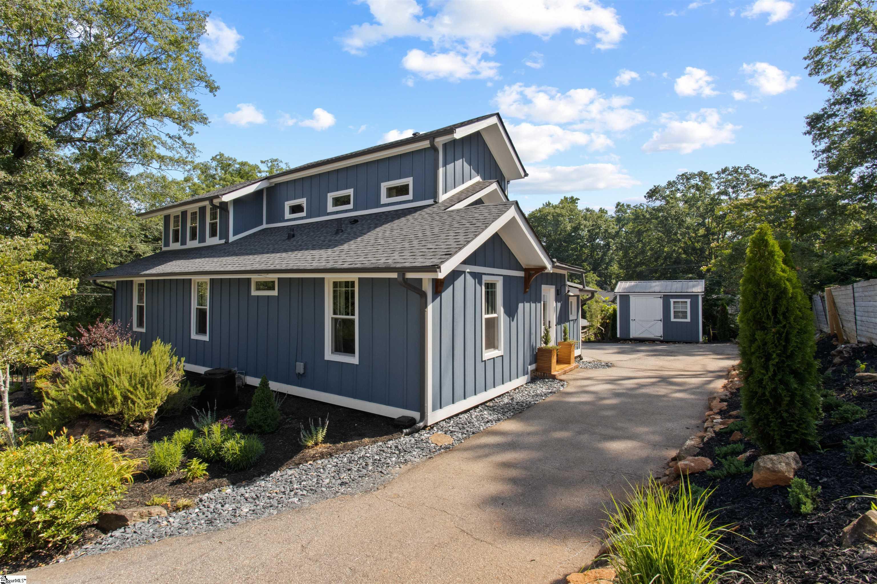 303 Haviland Avenue