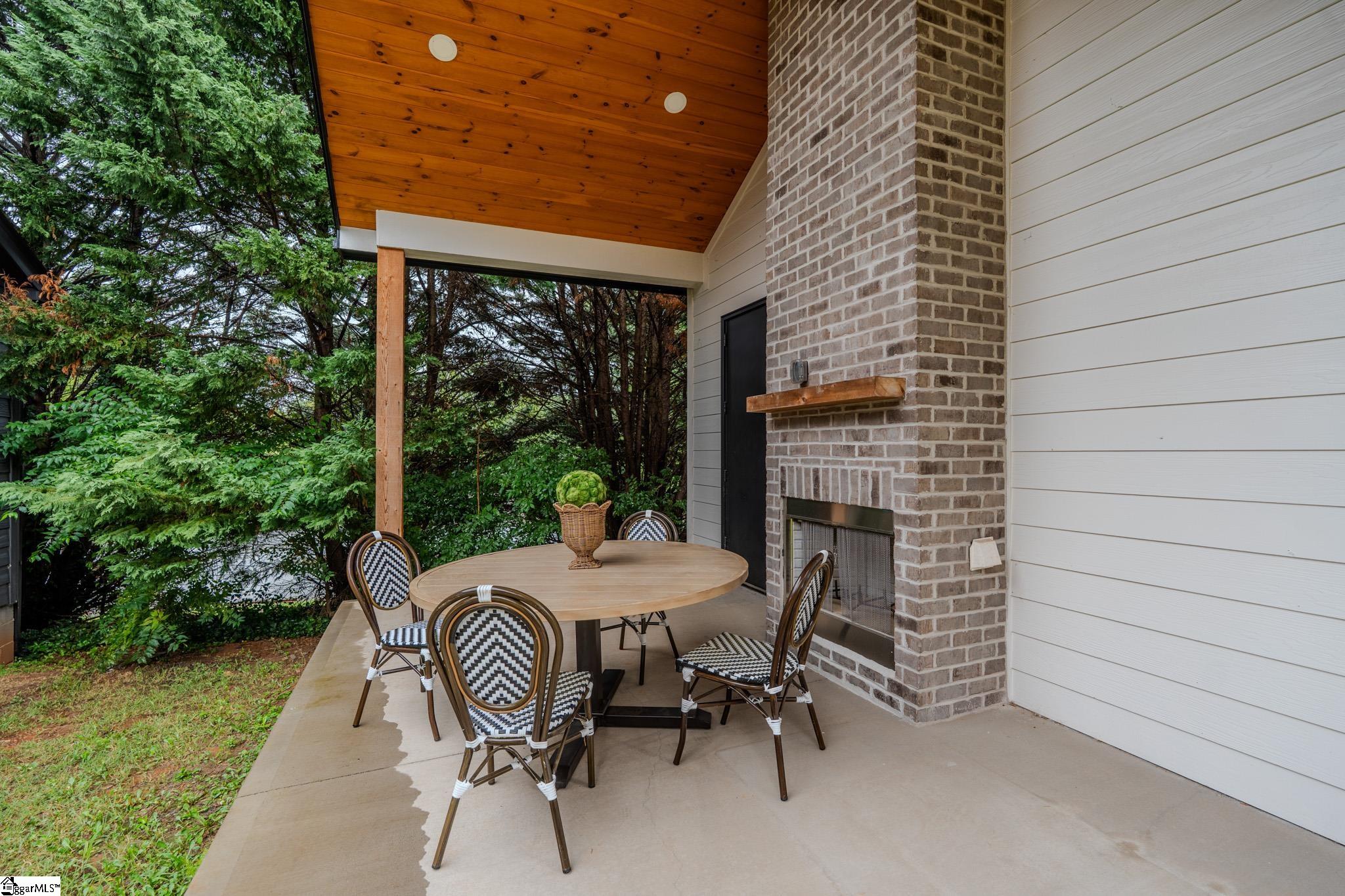 7B Briar Street