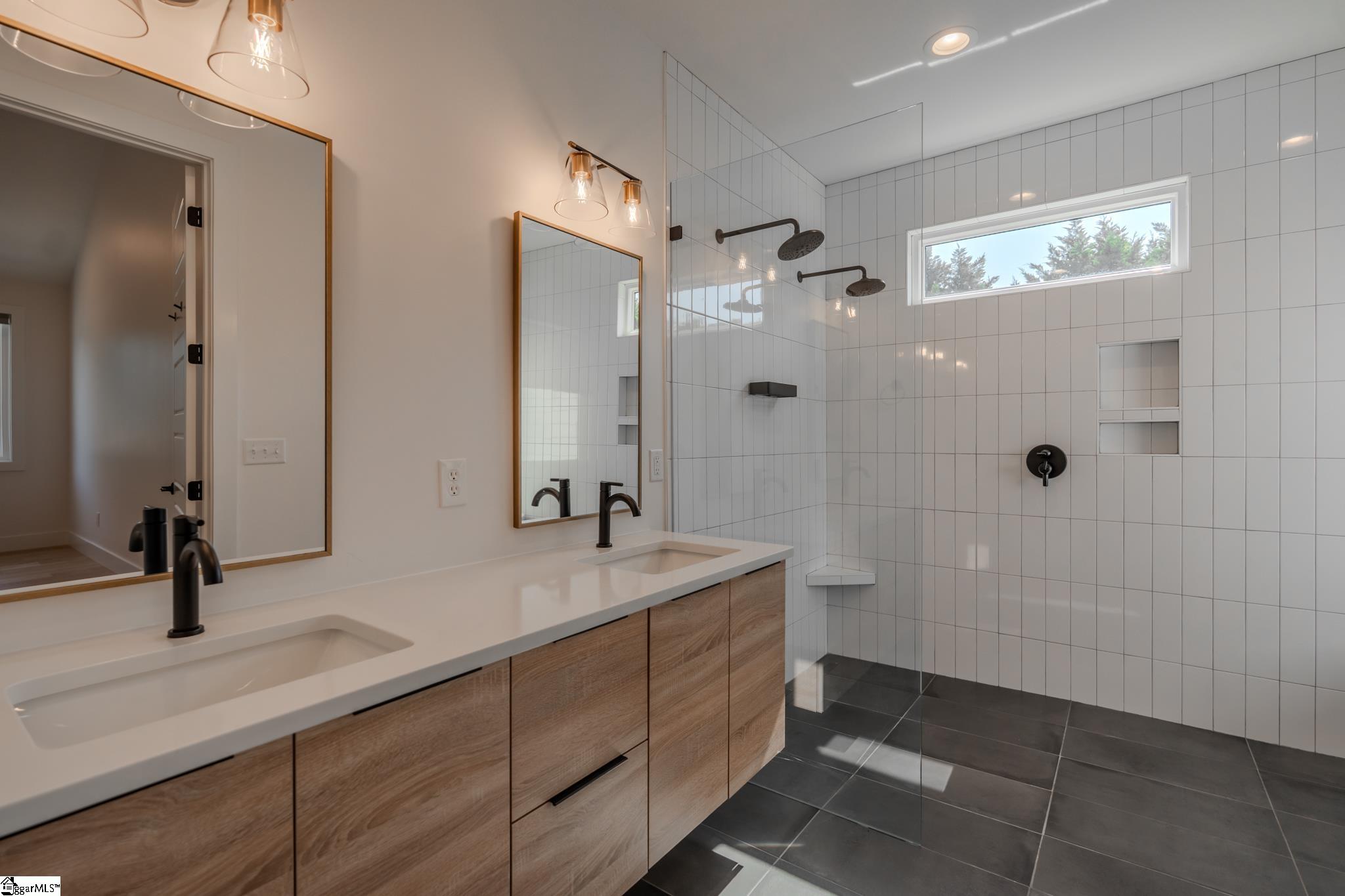 7B Briar Street