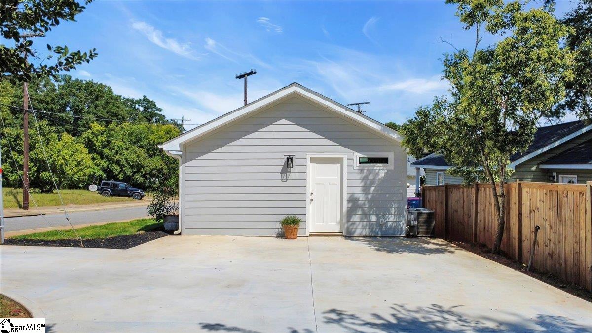 215 Ware Street
