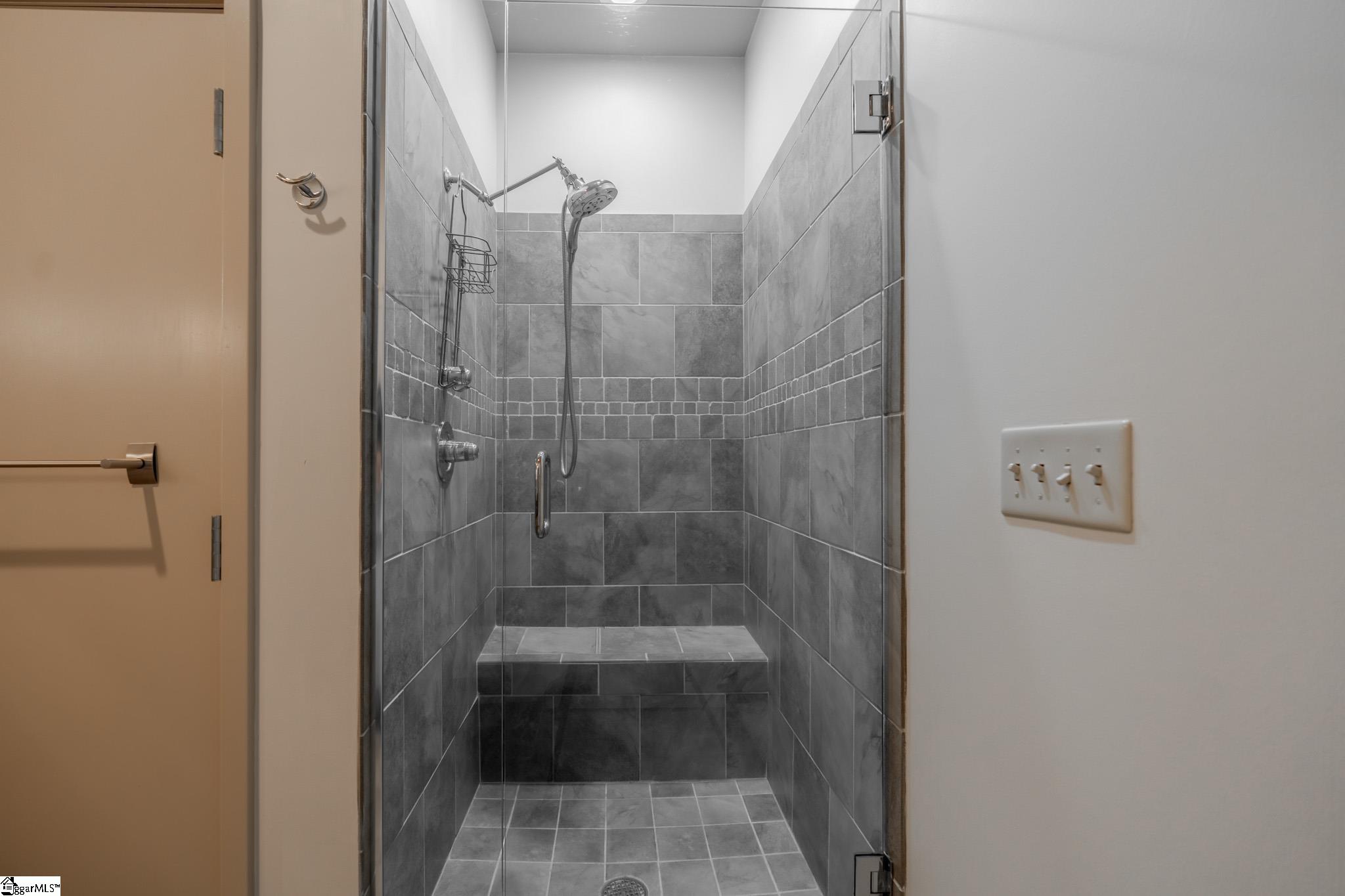 400 E Mcbee Avenue Unit 4211