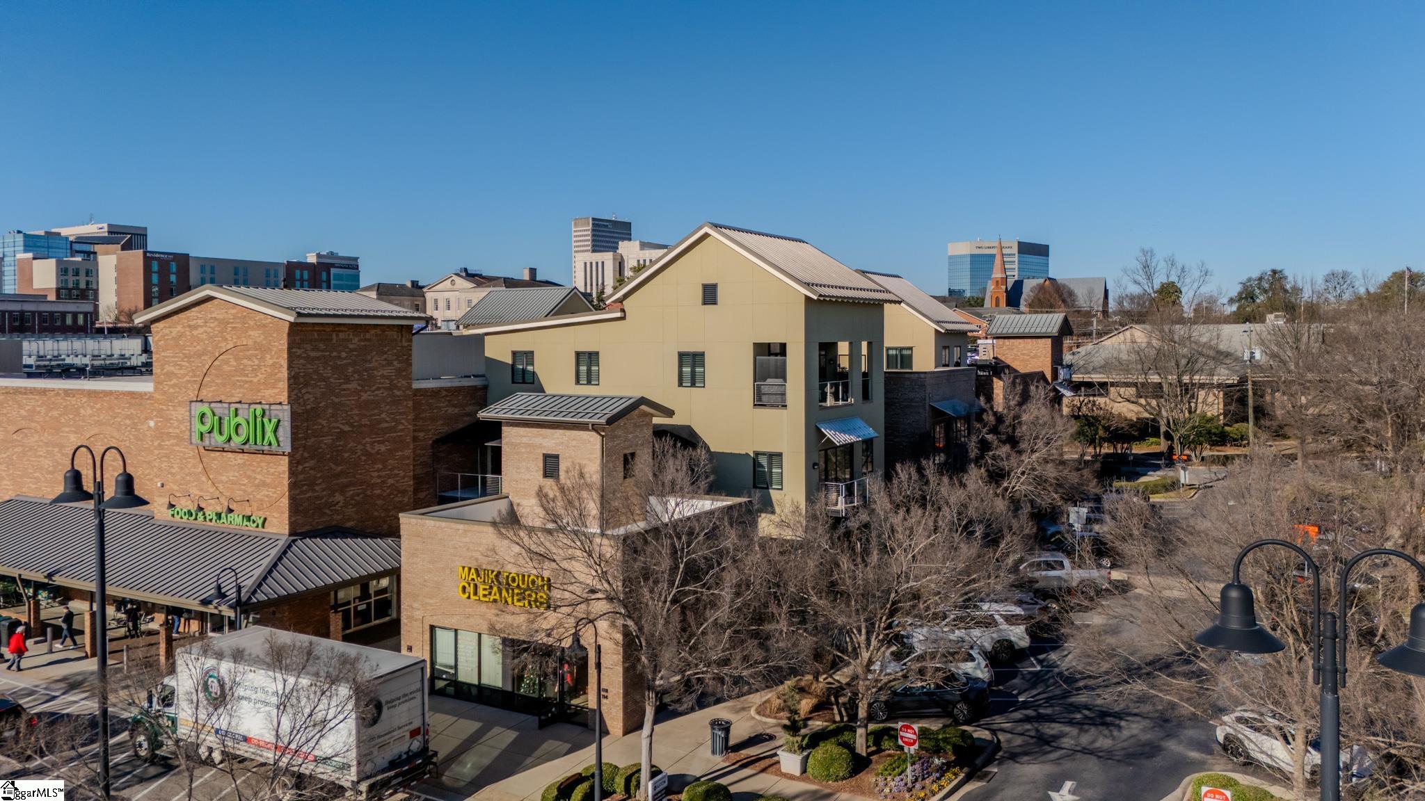 400 E Mcbee Avenue Unit 4211
