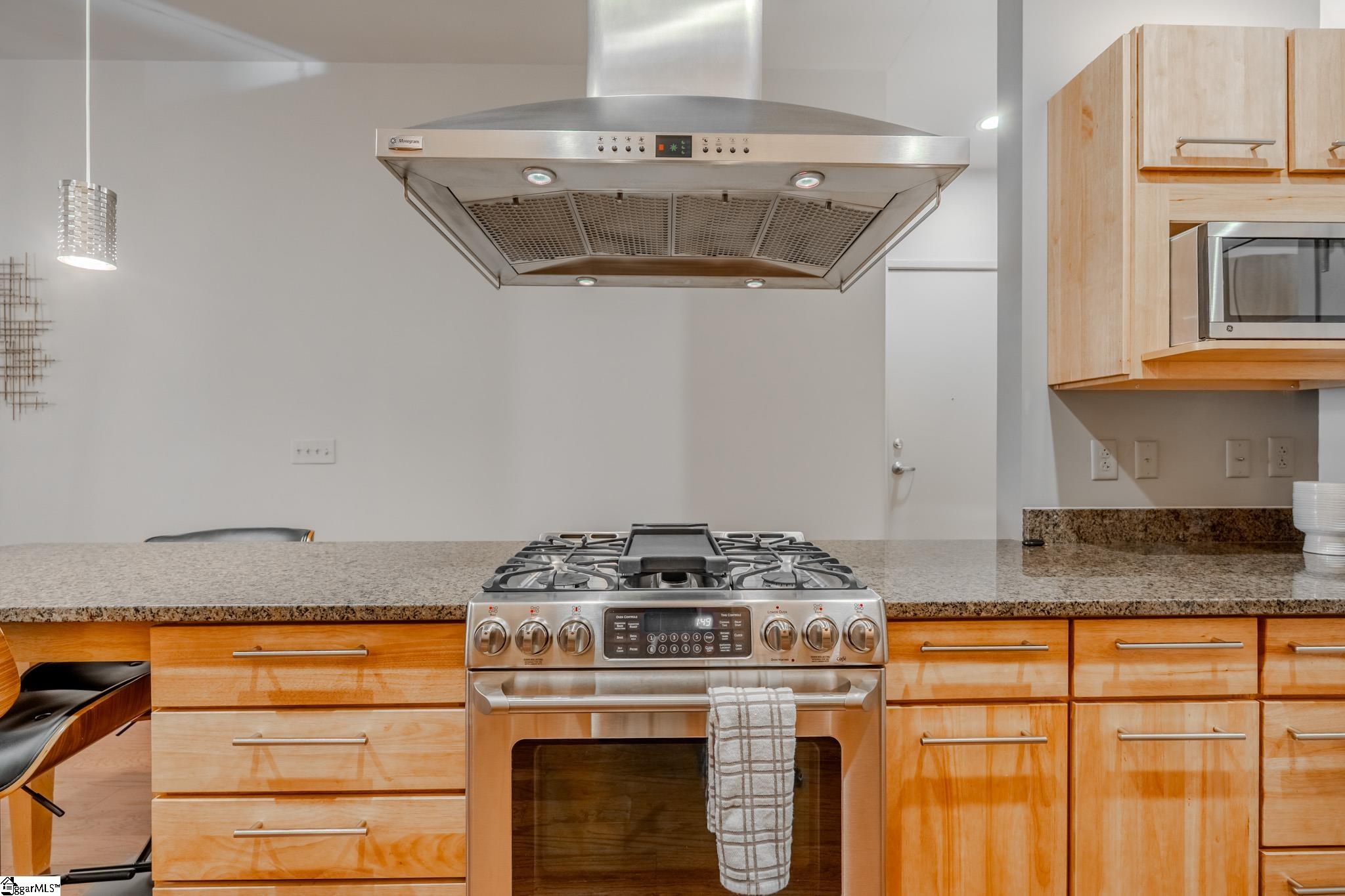 400 E Mcbee Avenue Unit 4211