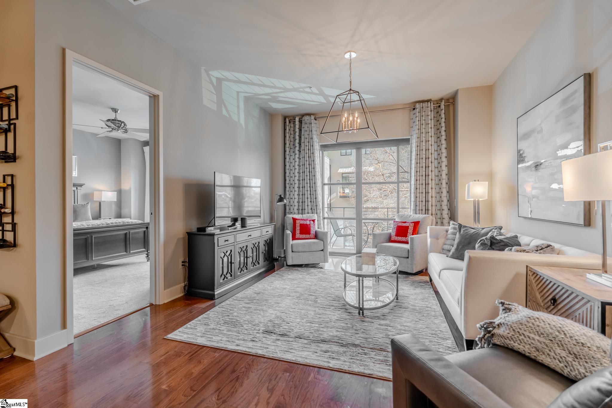 400 E Mcbee Avenue Unit 4211