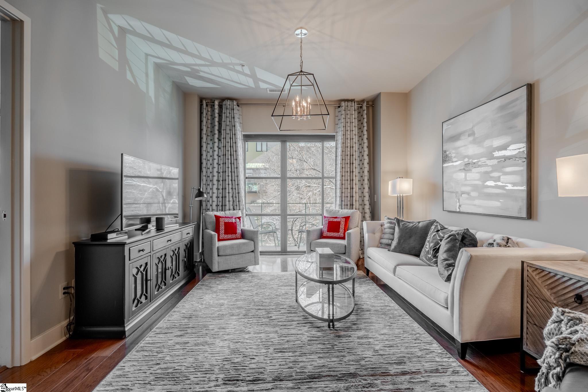 400 E Mcbee Avenue Unit 4211