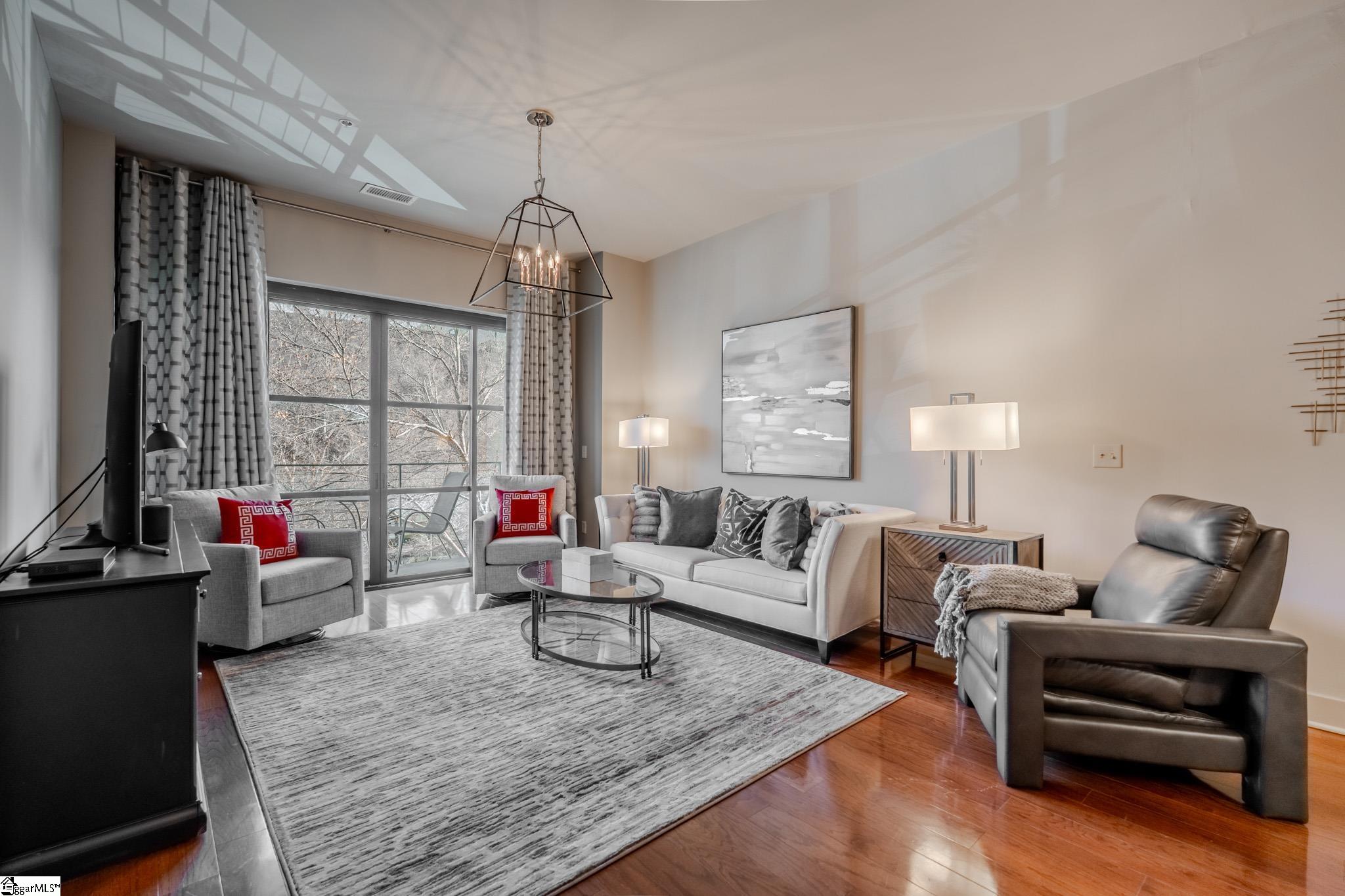 400 E Mcbee Avenue Unit 4211