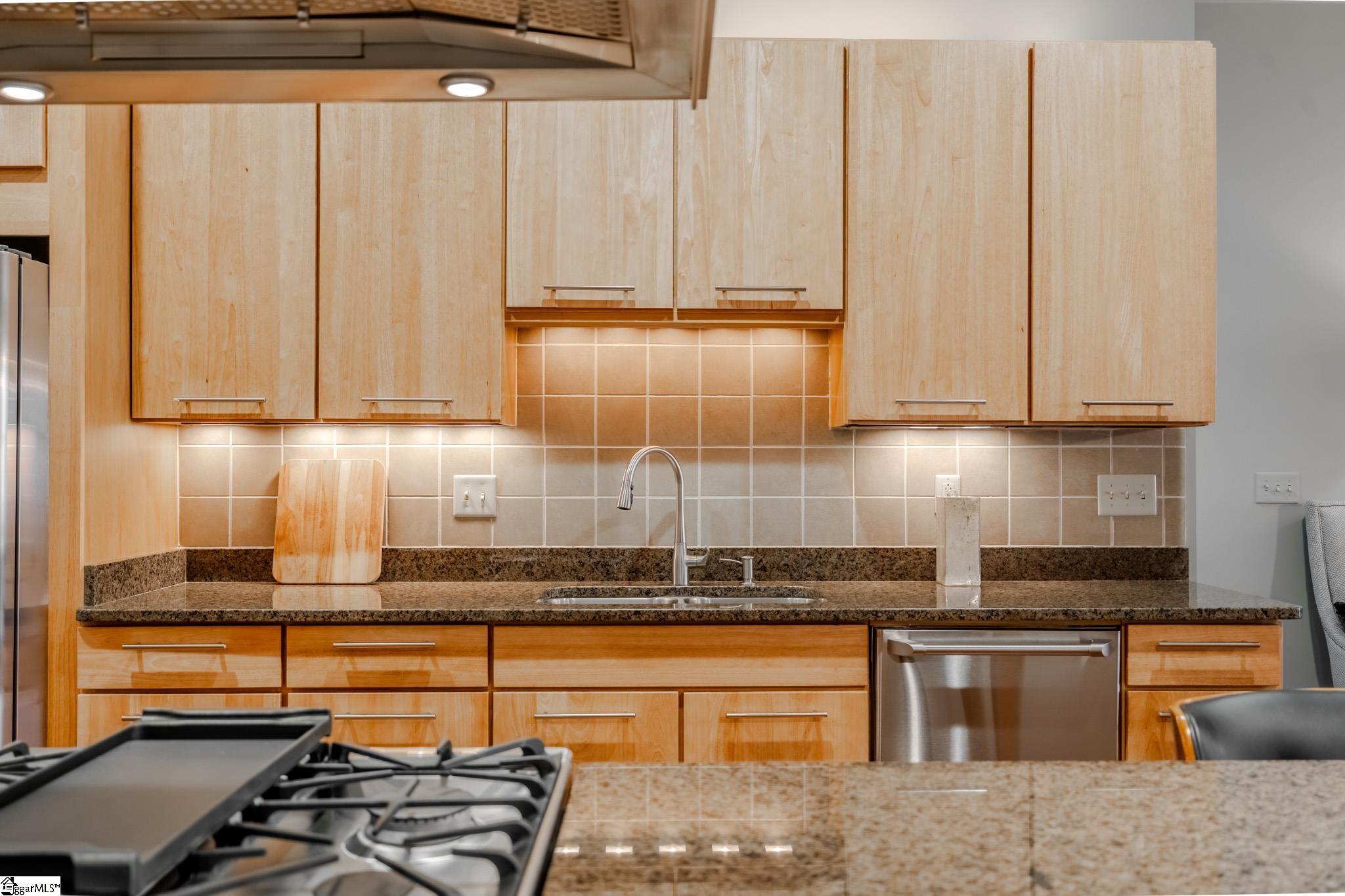 400 E Mcbee Avenue Unit 4211
