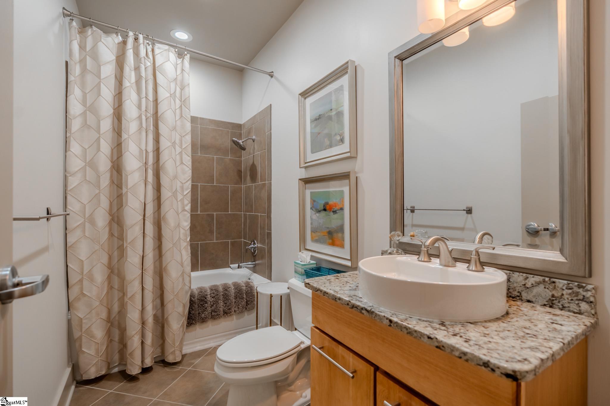 400 E Mcbee Avenue Unit 4211