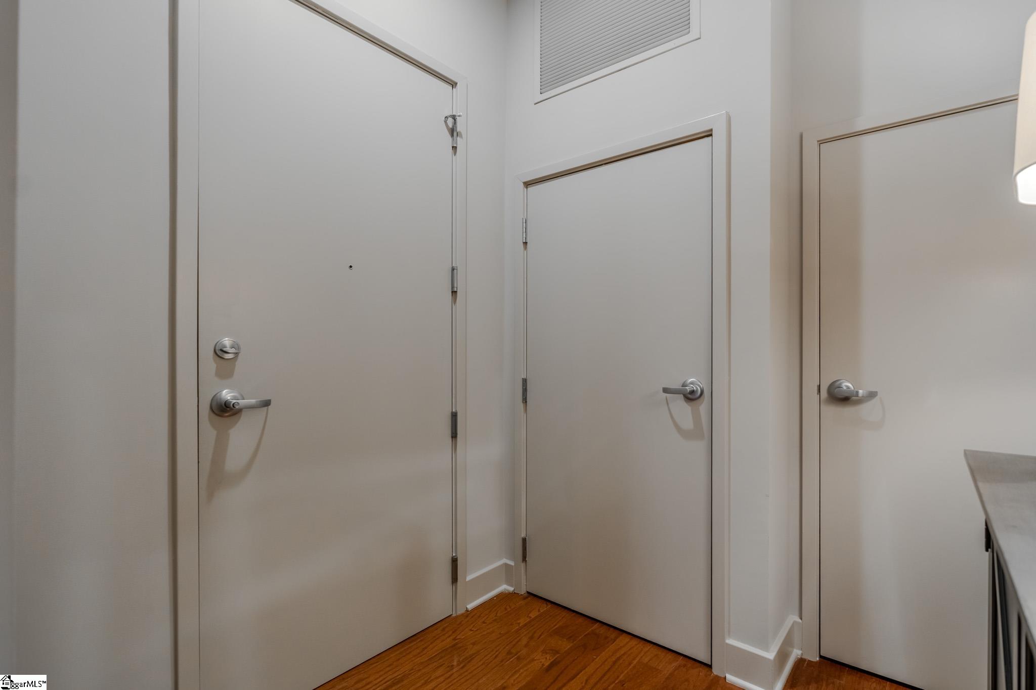 400 E Mcbee Avenue Unit 4211